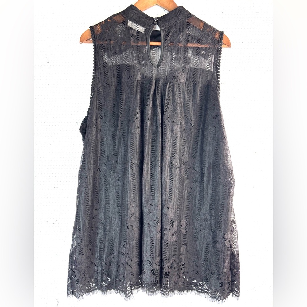 Eve & Maddie 2X Fairygoth High Neck  Sleeveless Lace Top in Black - Picture 3 of 9